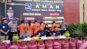 Ditreskrimsus Polda Banten Bongkar Aksi Ilegal Oplosan LPG Bermodus Penyuntikan Antar Tabung