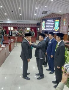 Politisi Partai Gerindra Hendra Gunawan, S.E. Resmi Dilantik Menjadi Anggota DPRD Kota Tangerang