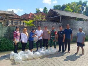 Tebar 6.000 Bibit Ikan Nila, Babinsa Hadir Perkuat Sinergi Pelestarian Perairan dan Kesejahteraan Masyarakat