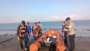 Hari Kelima Operasi SAR, Tim Gabungan Terus Maksimalkan Pencarian Nelayan yang Diduga Terjatuh di Perairan Medewi